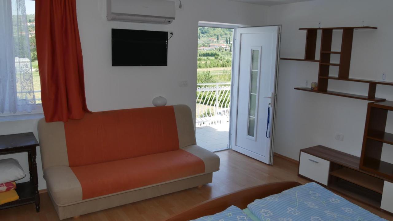 Penzion Palma Apartment Secovlje Ngoại thất bức ảnh